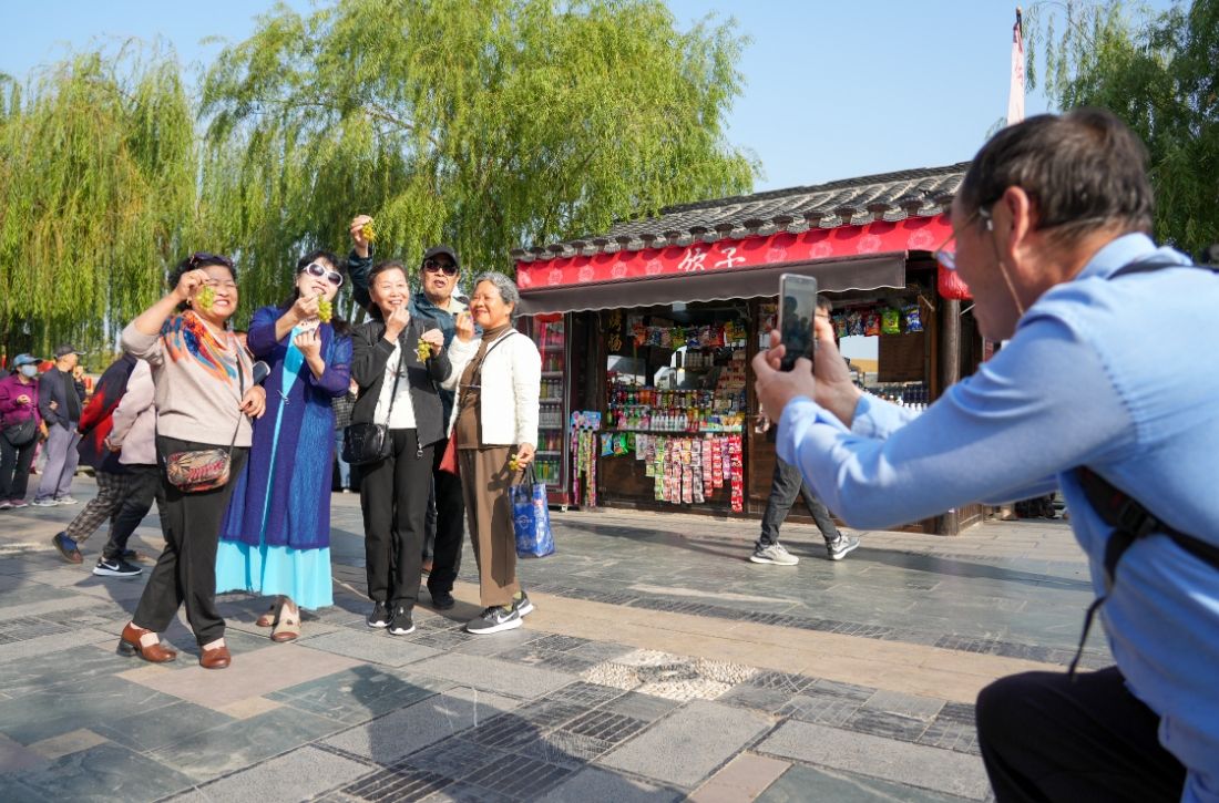 8000日元一片和牛撬动一周三团中国银发族开始追求高质量体验